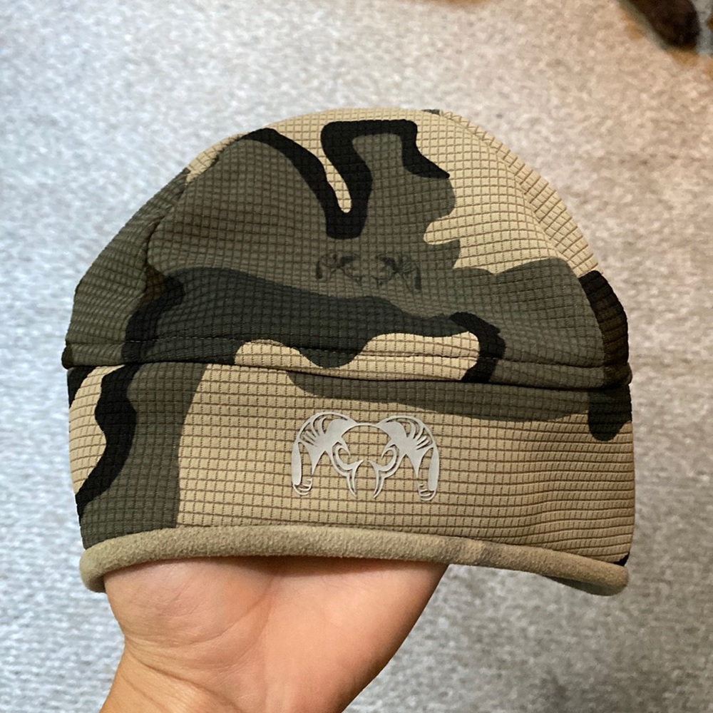 Kuiu peloton beanie large men hunting